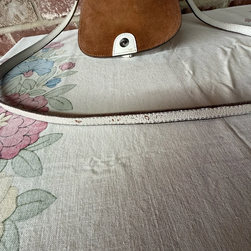 Beautiful Patricia Nash Crossbody - Picture 9 of 14